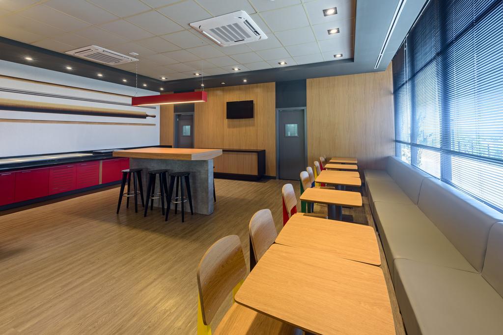 Ibis Guaiba Hotell Eksteriør bilde